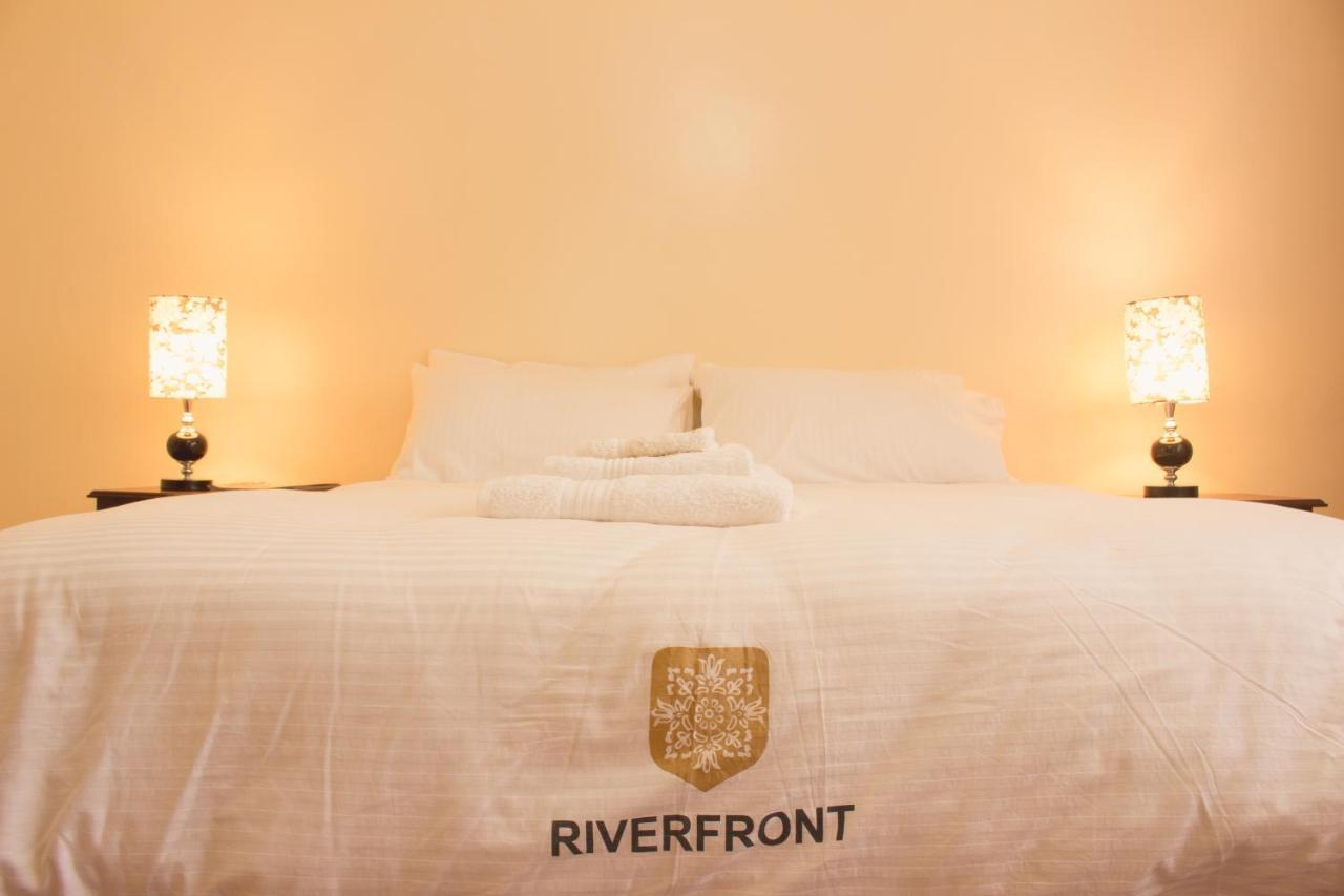 Riverfront Gardens Bed & Breakfast Mjini Dış mekan fotoğraf