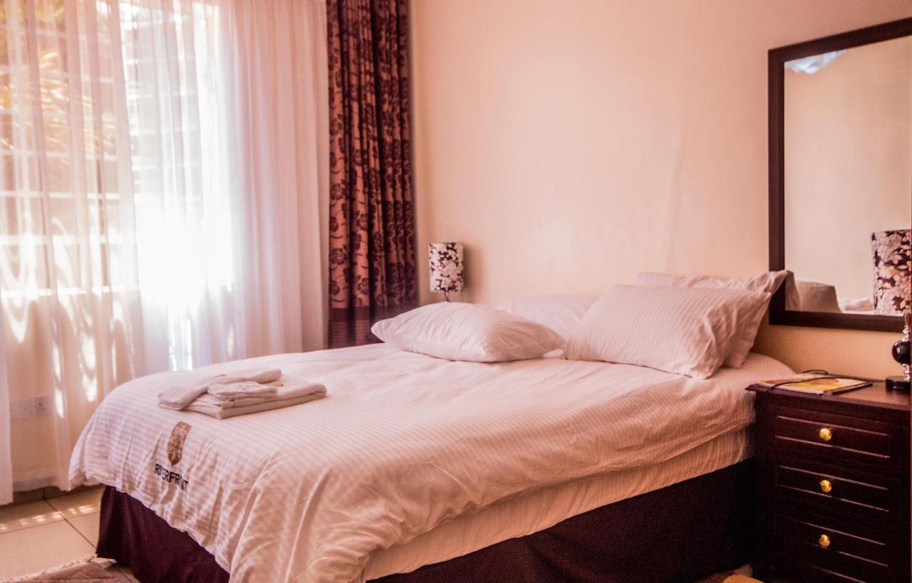 Riverfront Gardens Bed & Breakfast Mjini Dış mekan fotoğraf